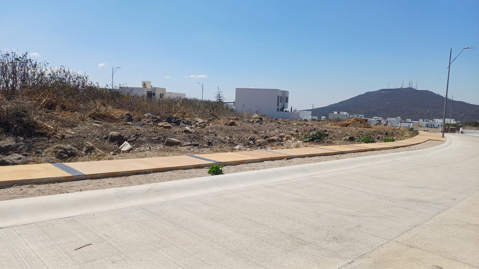 TERRENO EN VENTA MALLORCA RESIDENCE