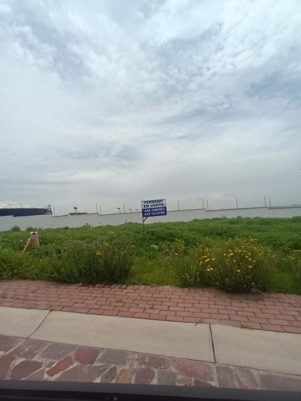 TERRENO EN VENTA CIUDAD MADERAS MONTAÑA